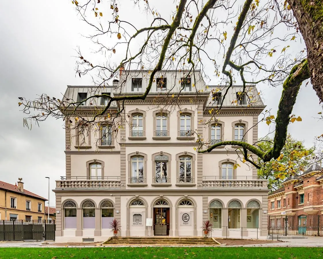 **** Hotel Hôtel Mille Pas Voiron France